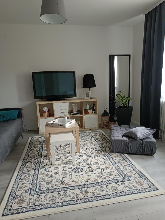 Apartman Vervis Varaždin Buitenkant foto