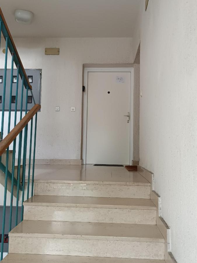 Apartman Vervis Varaždin Buitenkant foto