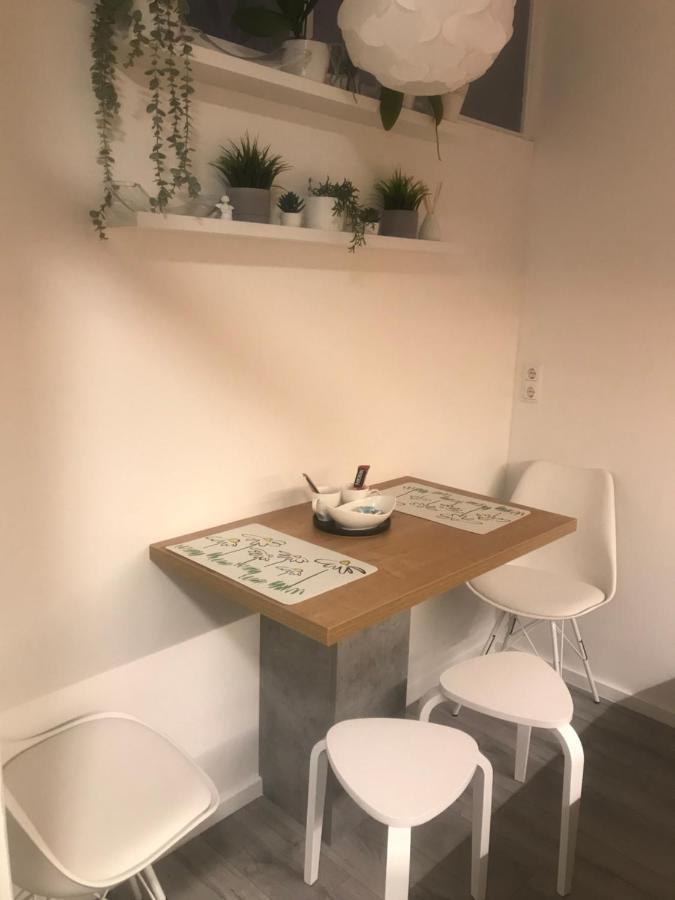 Apartman Vervis Varaždin Buitenkant foto